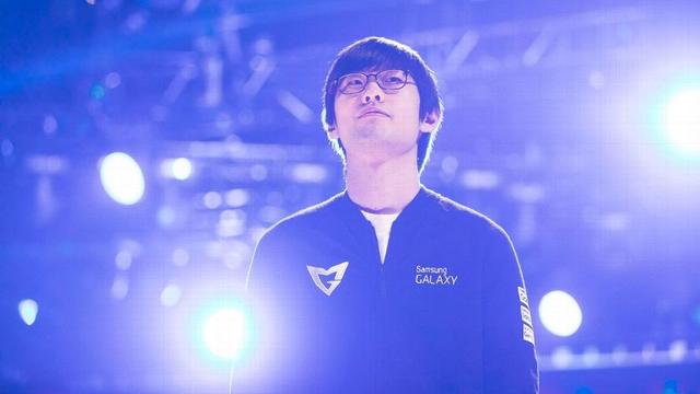 skullz正式加入Imperial，替换Shr