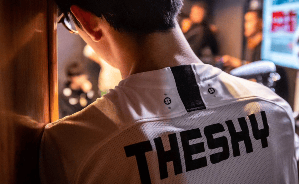 【2022MSI RNG出征大名单】少年们横刀仗剑，以英雄无畏之志，此战留名！