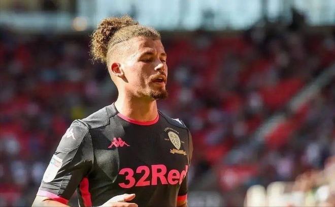 WTT香港总决赛：孙颖莎因伤退赛，蒯曼晋级决赛（WTT香港总决赛：孙颖莎伤退，蒯曼闯入决赛）