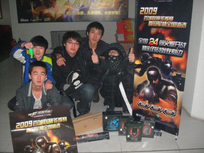 NAVI在IEM Chengdu 2025的比赛中被 Heroic 淘汰