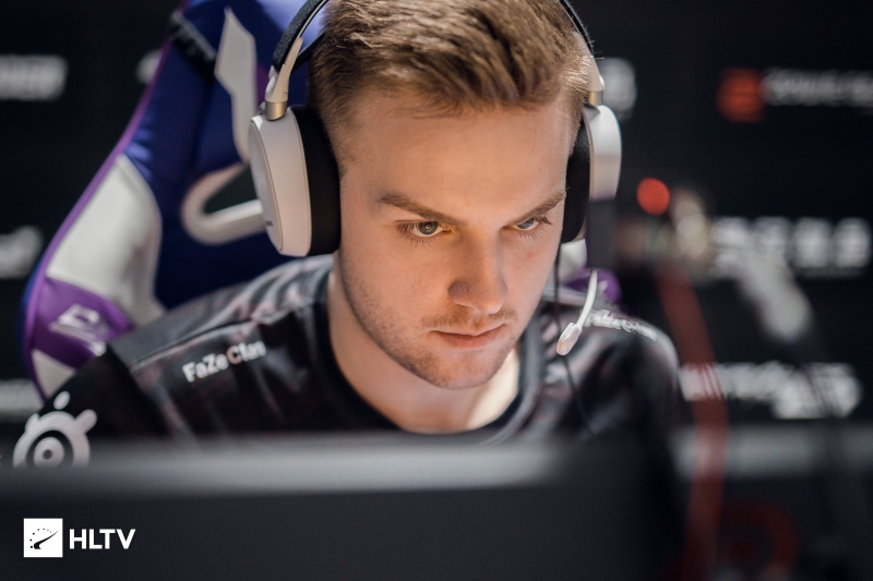 明天的首发阵容： Flandre 和 LGD Gaming 上单 Sasi 进行 Solo 并返回 ARAM Solo