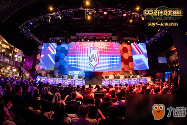 Liquid和FaZe在PGL布加勒斯特2025的首场比赛中遭遇失利